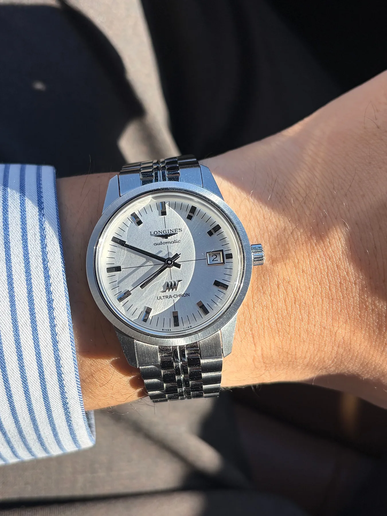 론진 울트라크론 37mm 2025 사진 6