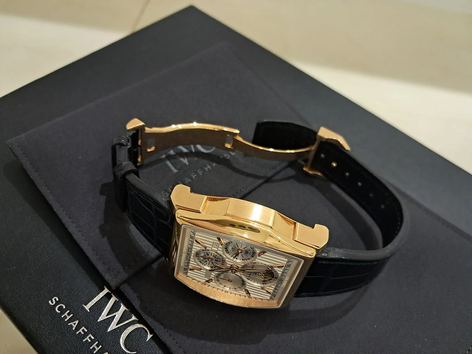 IWC 다빈치 퍼페츄얼캘린더 18k 골드 한정판 2016 사진 8