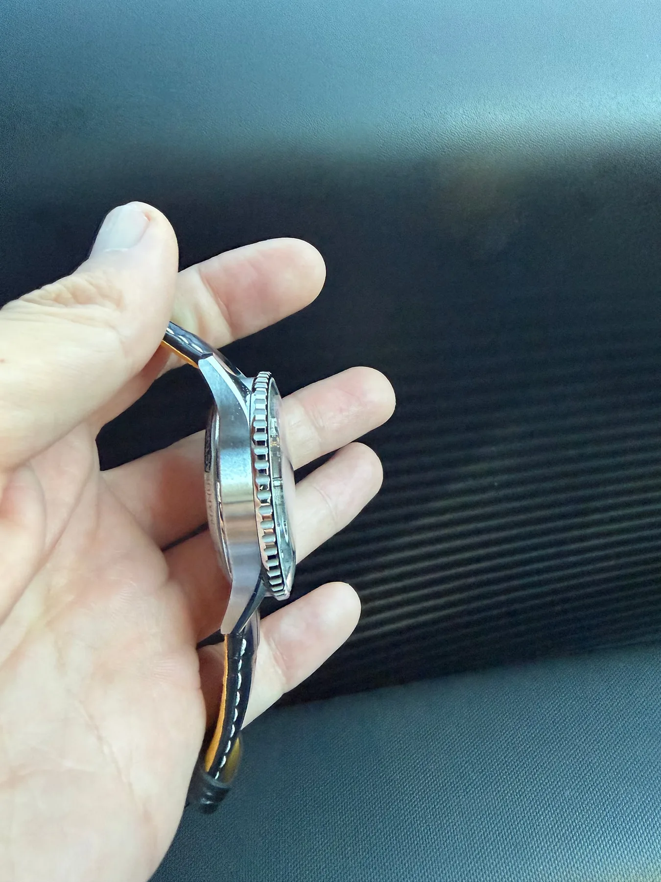 브라이틀링 내비타이머 43mm 검판 2025 사진 7