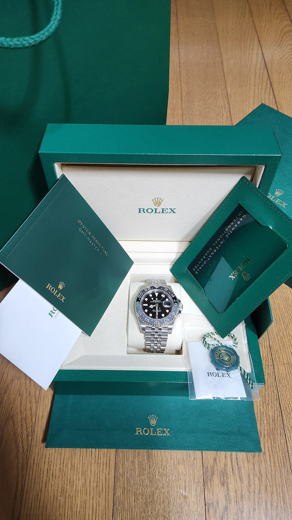 롤렉스 GMT 마스터2 웨인걸 126710GRNR 2025 사진 1