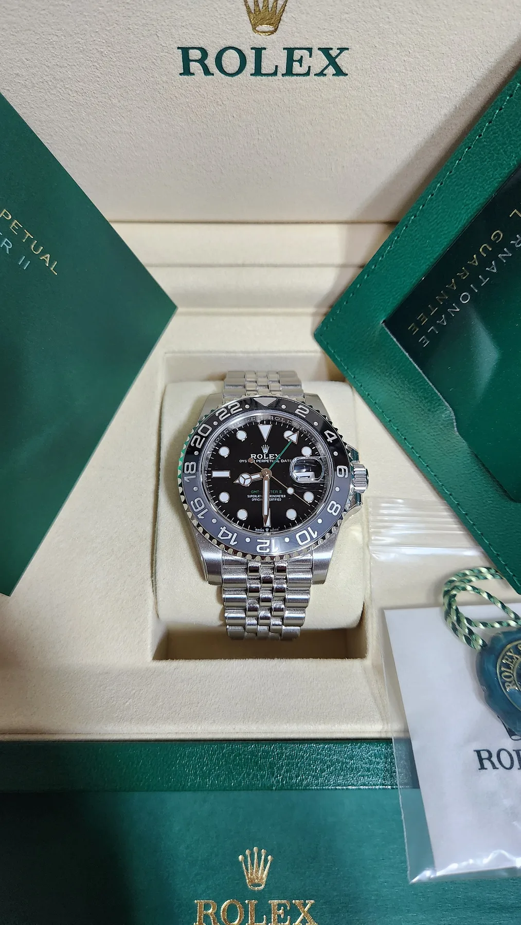 롤렉스 GMT 마스터2 웨인걸 126710GRNR 2025 사진 2