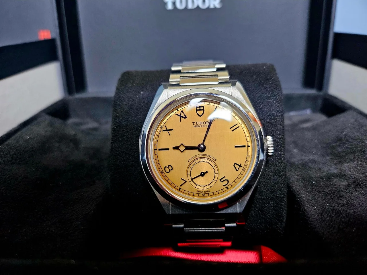튜더 모나크 39mm 2026 사진 2