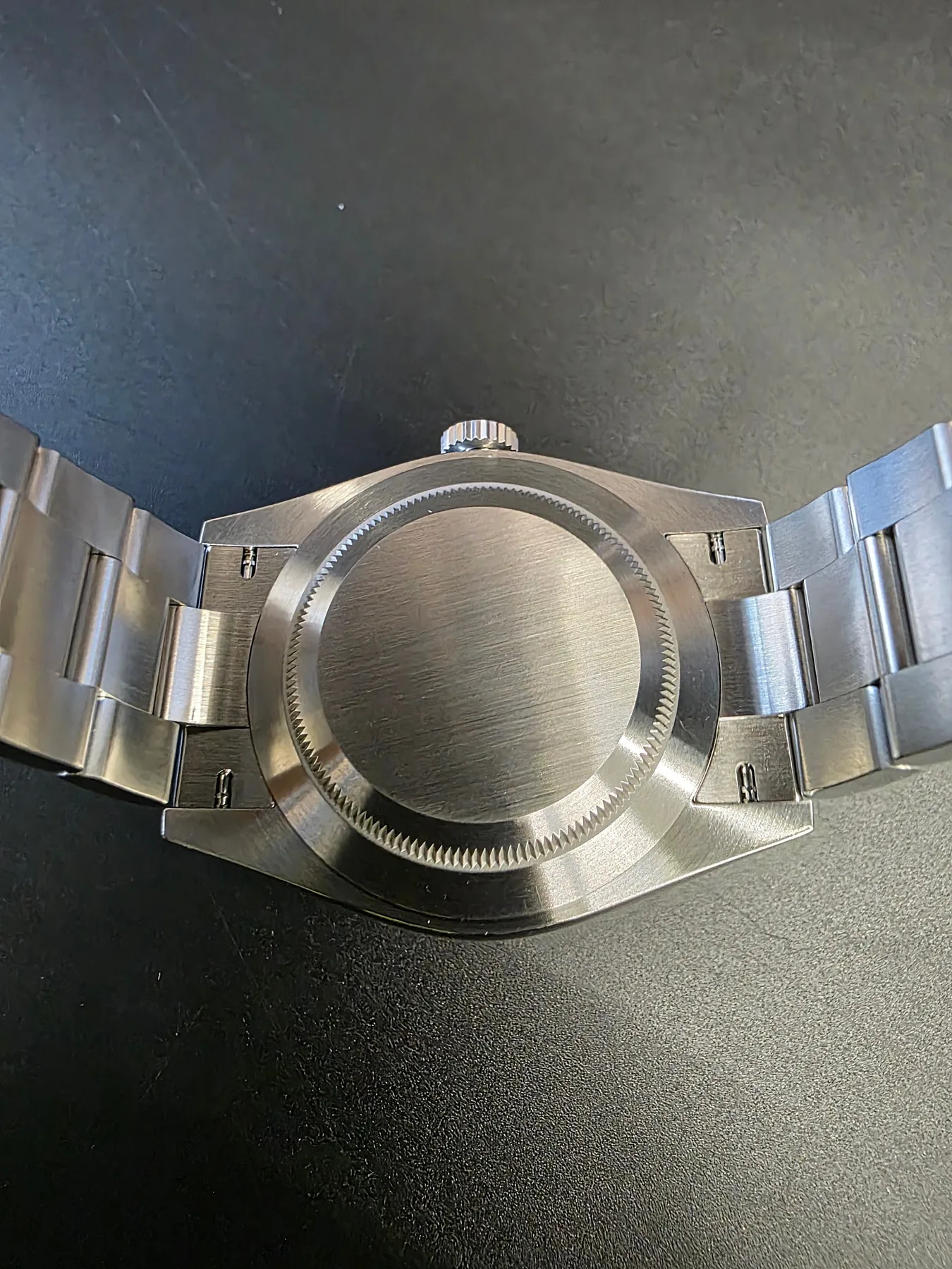 롤렉스 익스플로러1 40mm 블랙 스틸 오이스터 2025 사진 8