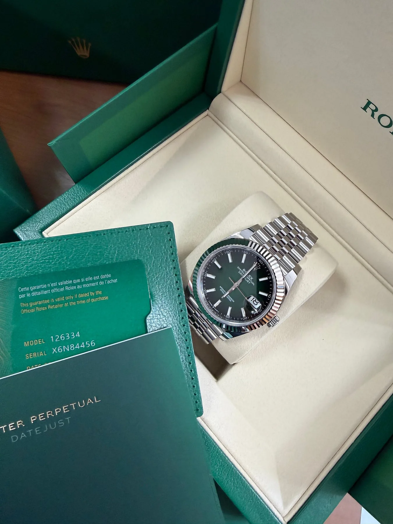 롤렉스 데이트 저스트 126334 그린옴브레 41mm 미사용 2026 사진 7