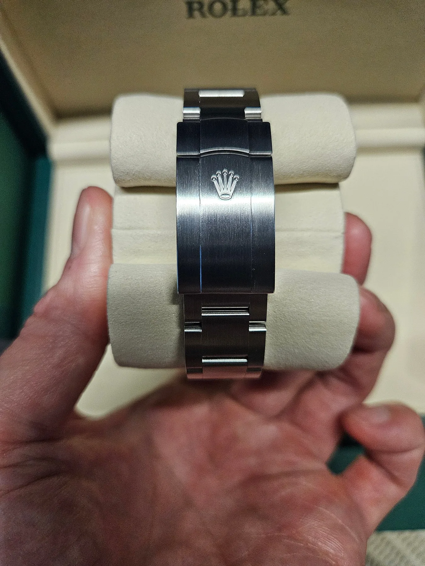 롤렉스 오이스터 퍼페츄얼 36mm 라벤더 126000 2026 사진 3