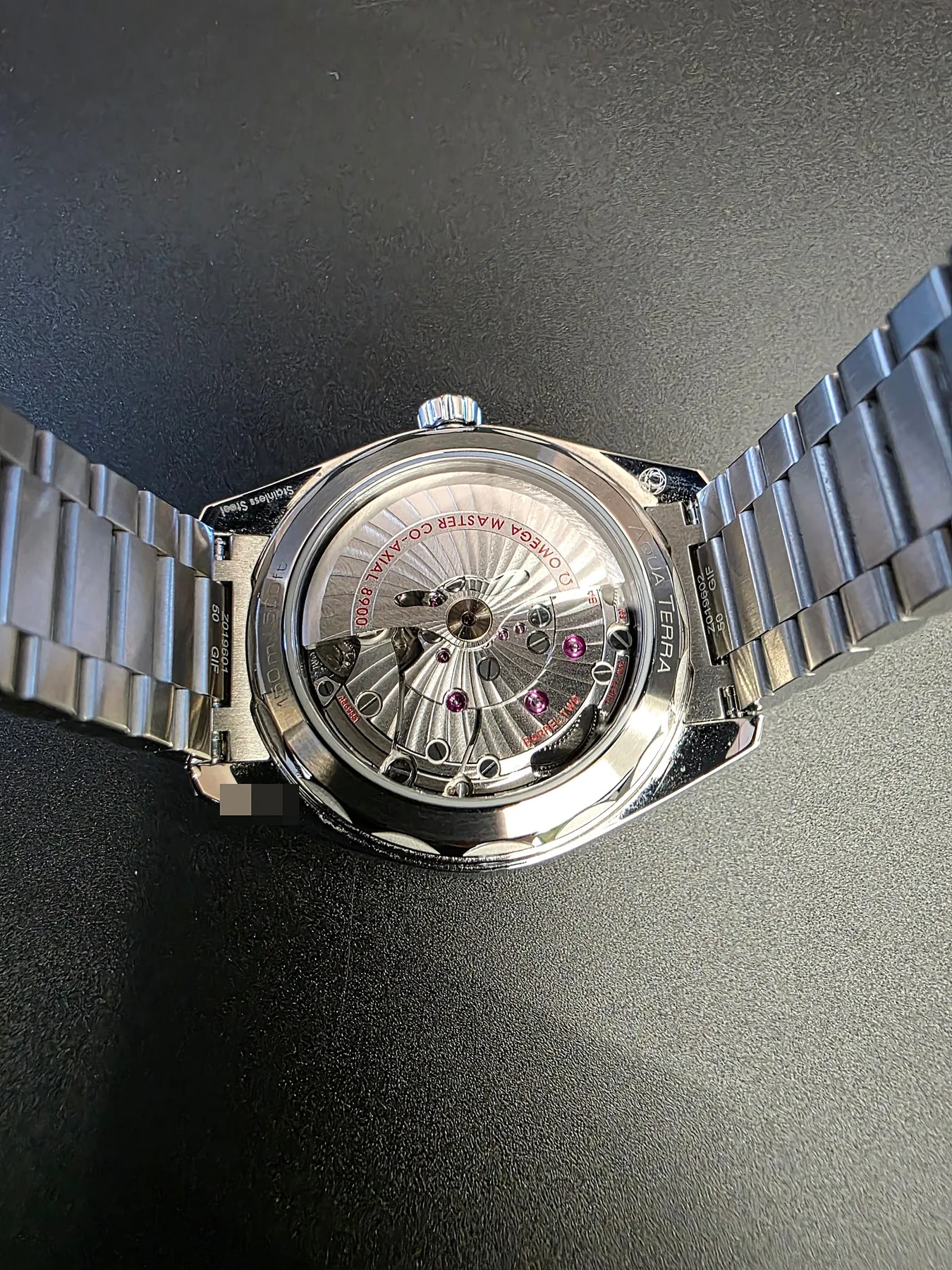 오메가 씨마스터 아쿠아테라 41mm 블랙 스틸 2026 사진 8