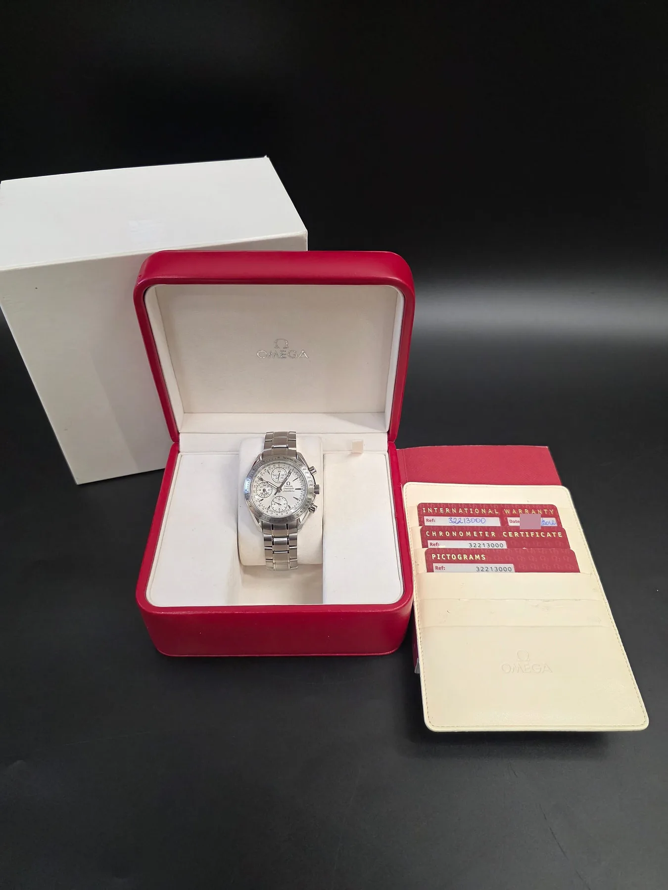 오메가 스피드마스터 크로노 데이데이트 40mm 2012 사진 3