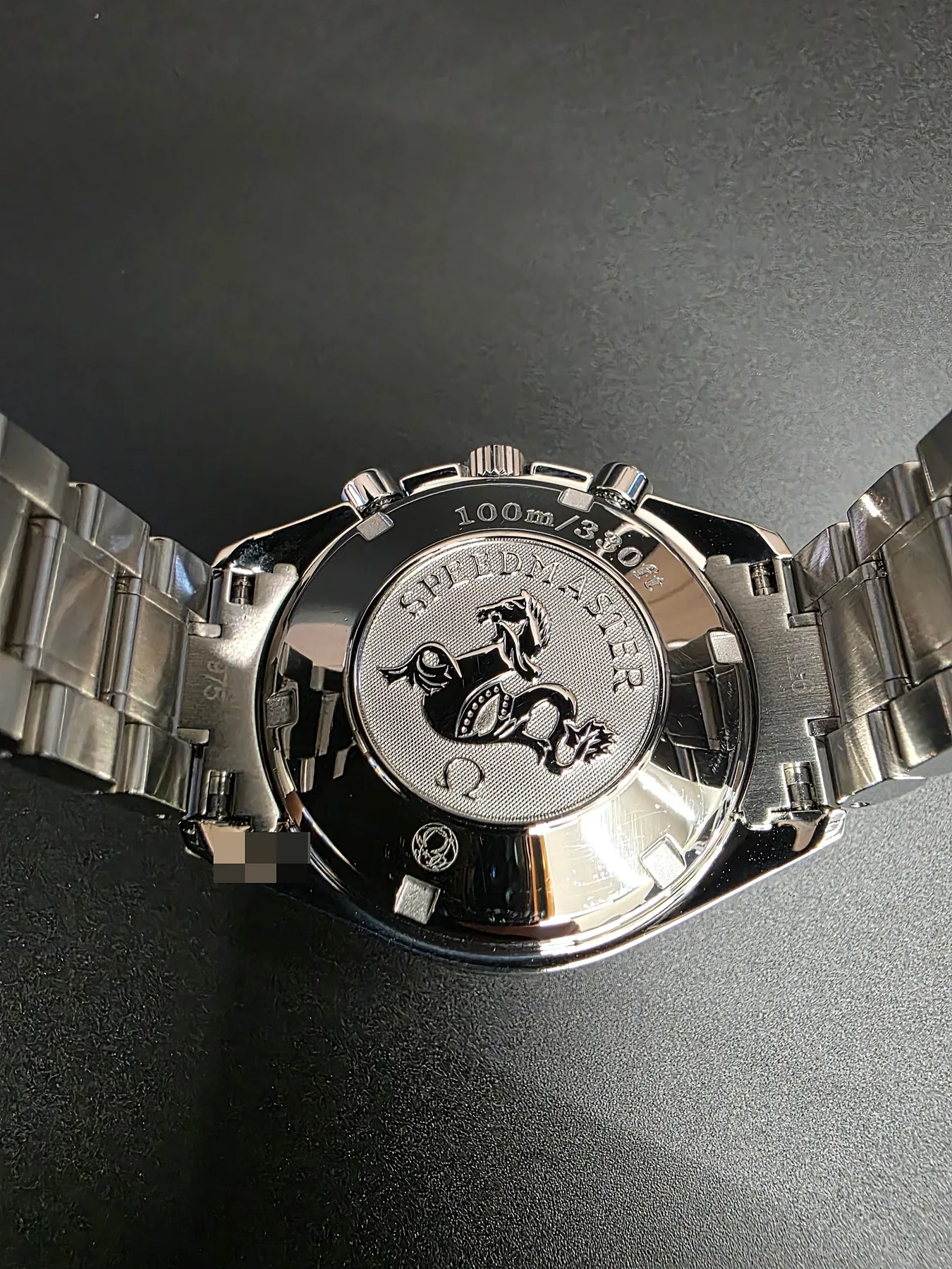 오메가 스피드마스터 크로노 데이데이트 40mm 2012 사진 8