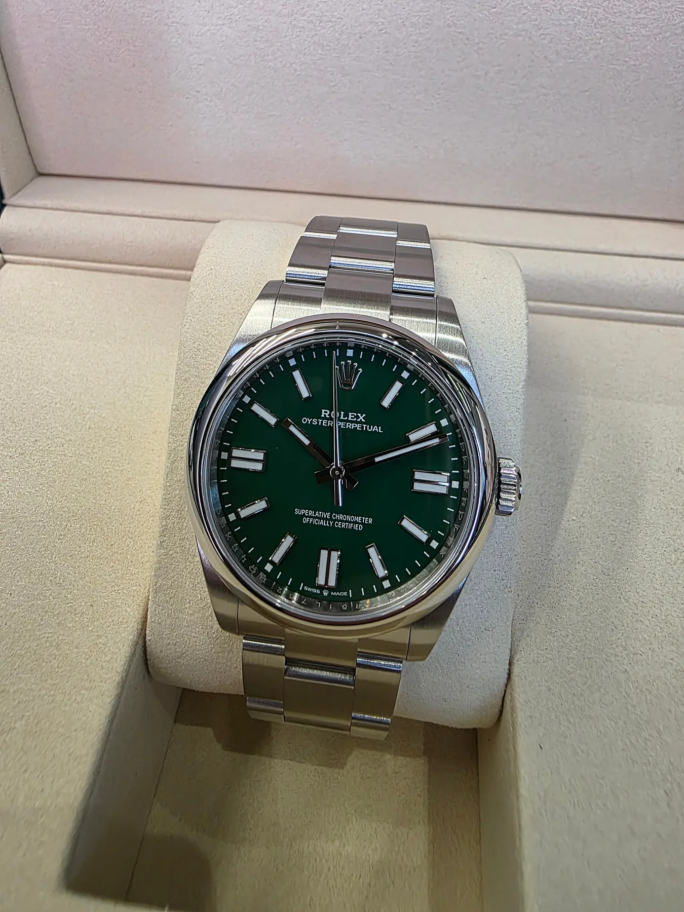 롤렉스 오이스터 퍼페츄얼 41mm 그린 2025 사진 1