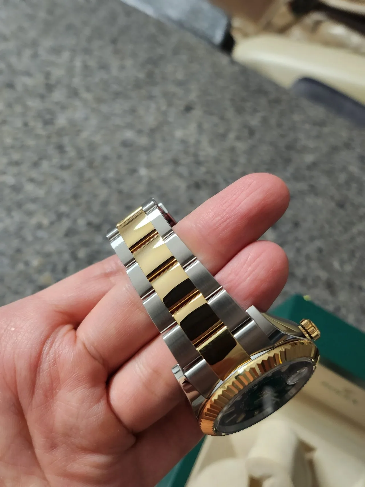 롤렉스 스카이드웰러 콤비 검판 신형 42mm 2023 사진 4