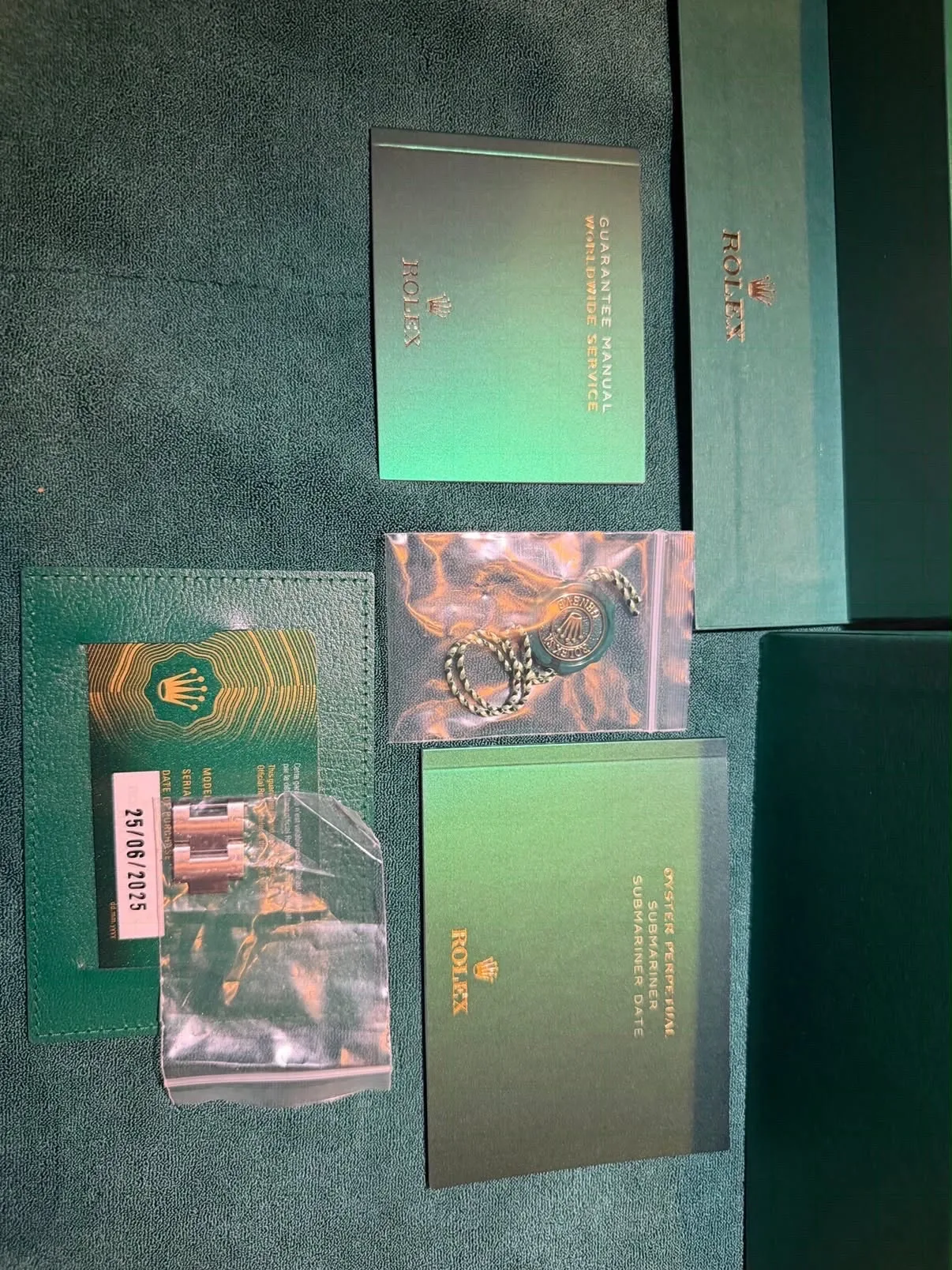 롤렉스 서브마리너 데이트 126610LN 2025 사진 7