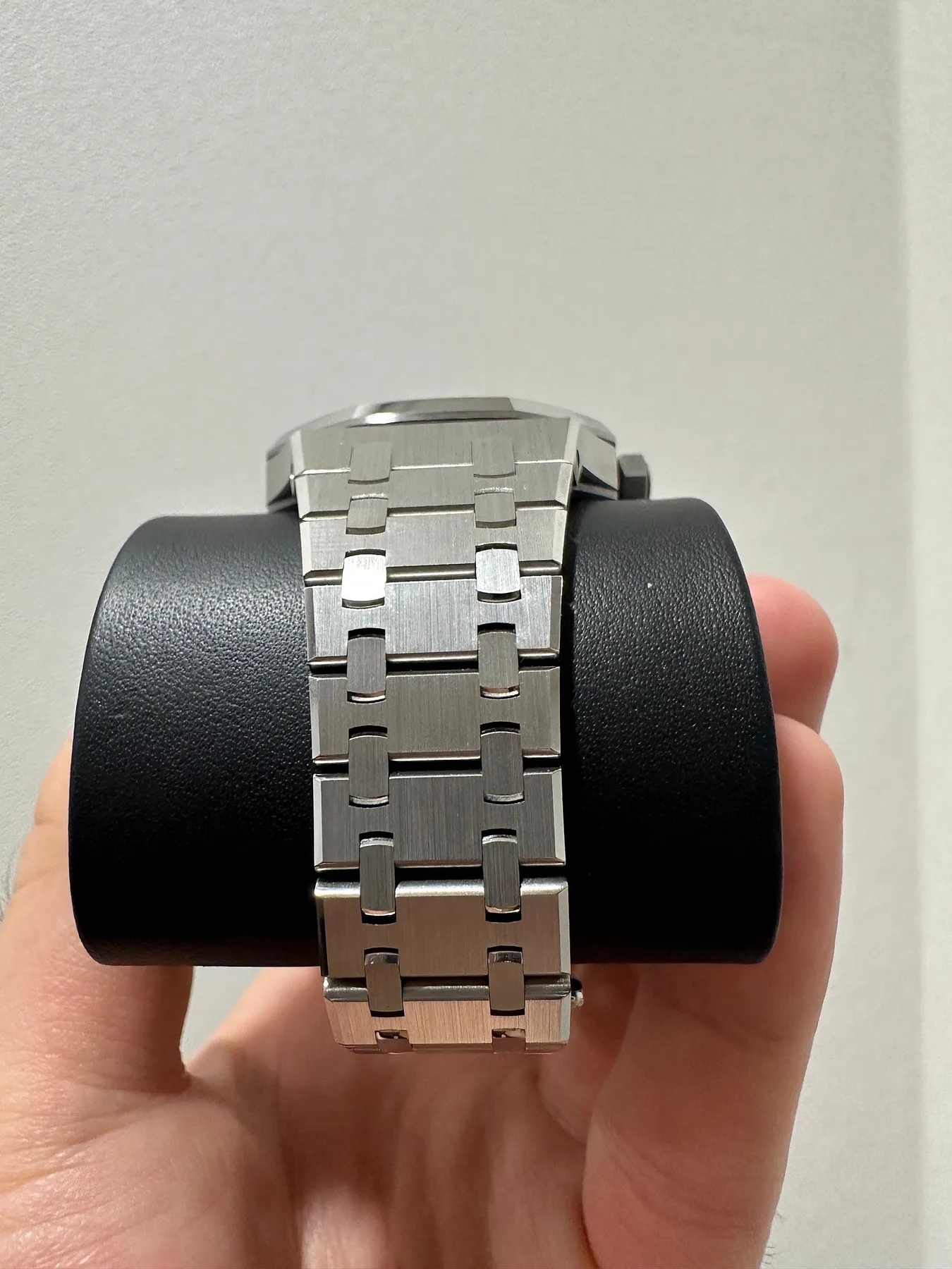 오데마피게 로얄오크 아이스블루 37mm 다이아 15551ST 2025 사진 4