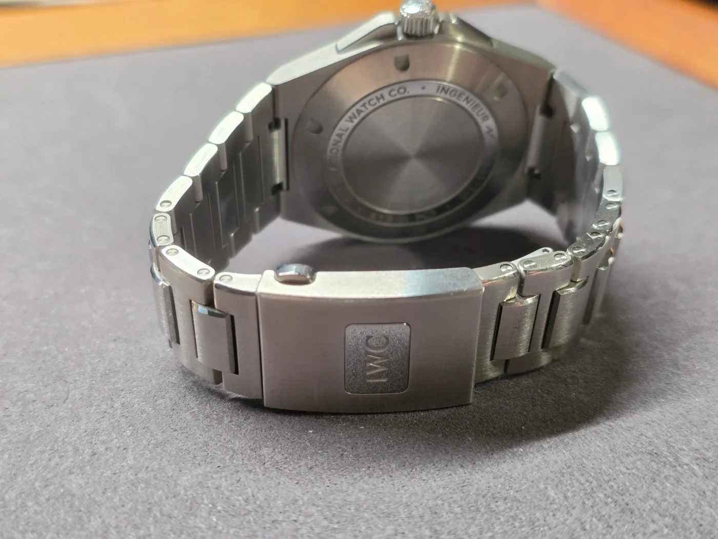 IWC 인제니어 40mm 검판 미세조정 버클 풀세트 2024 사진 4