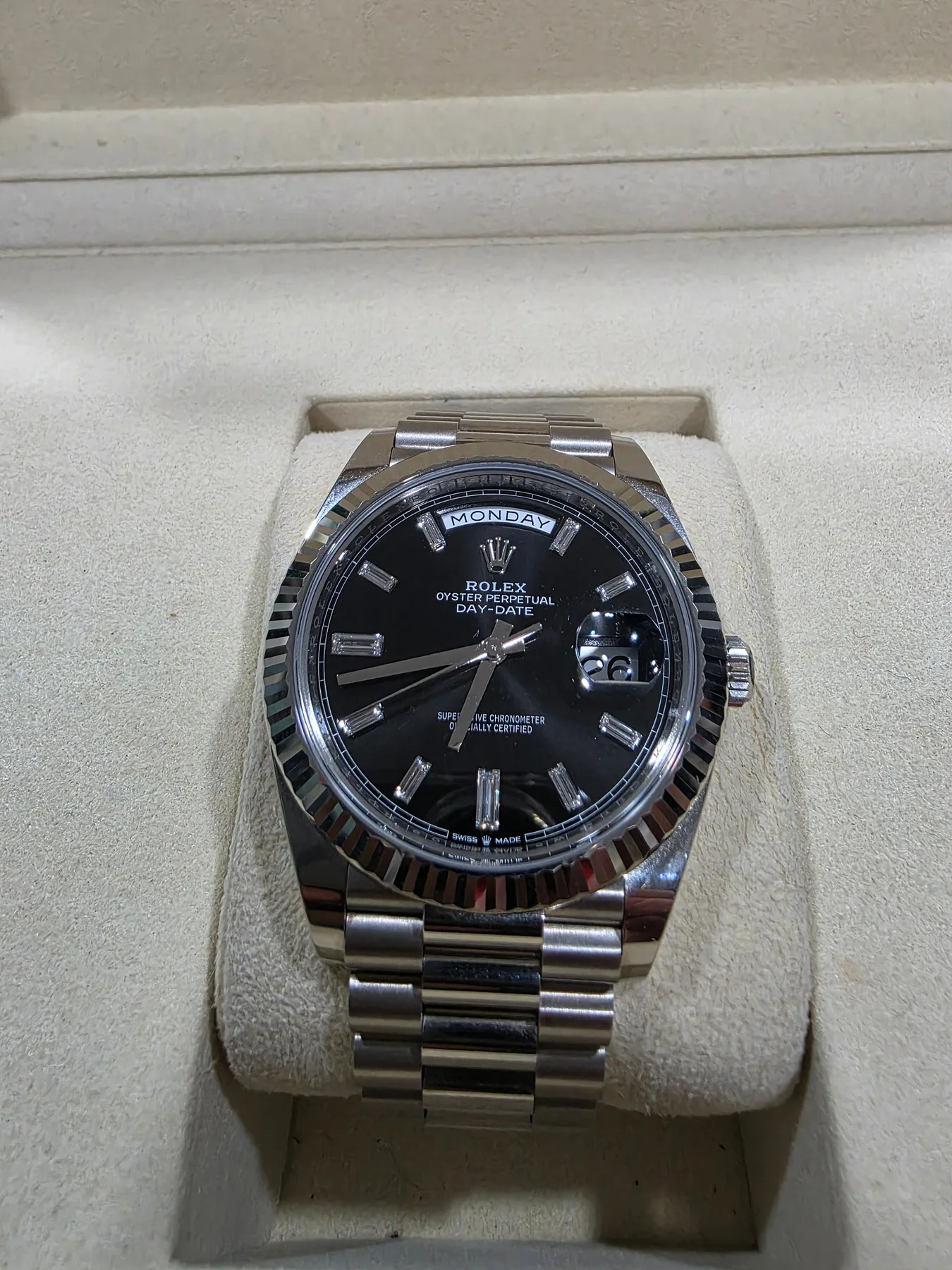 롤렉스 데이데이트 40mm 화이트골드 바게트 2025 사진 1