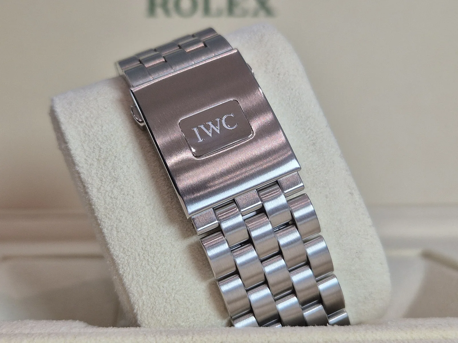 IWC 파일럿 검판 크로노그래프 스틸 43MM 2021 사진 4