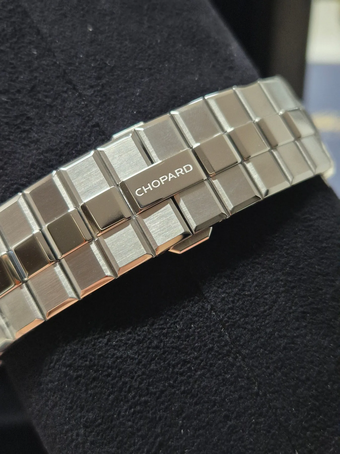 쇼파드 알파인 이글 청판 41mm 2025 사진 7