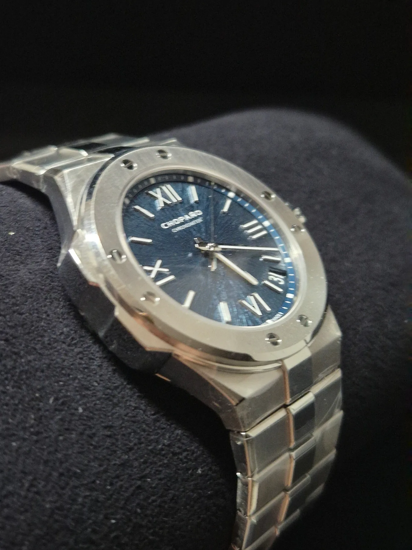 쇼파드 알파인 이글 청판 41mm 2025 사진 2