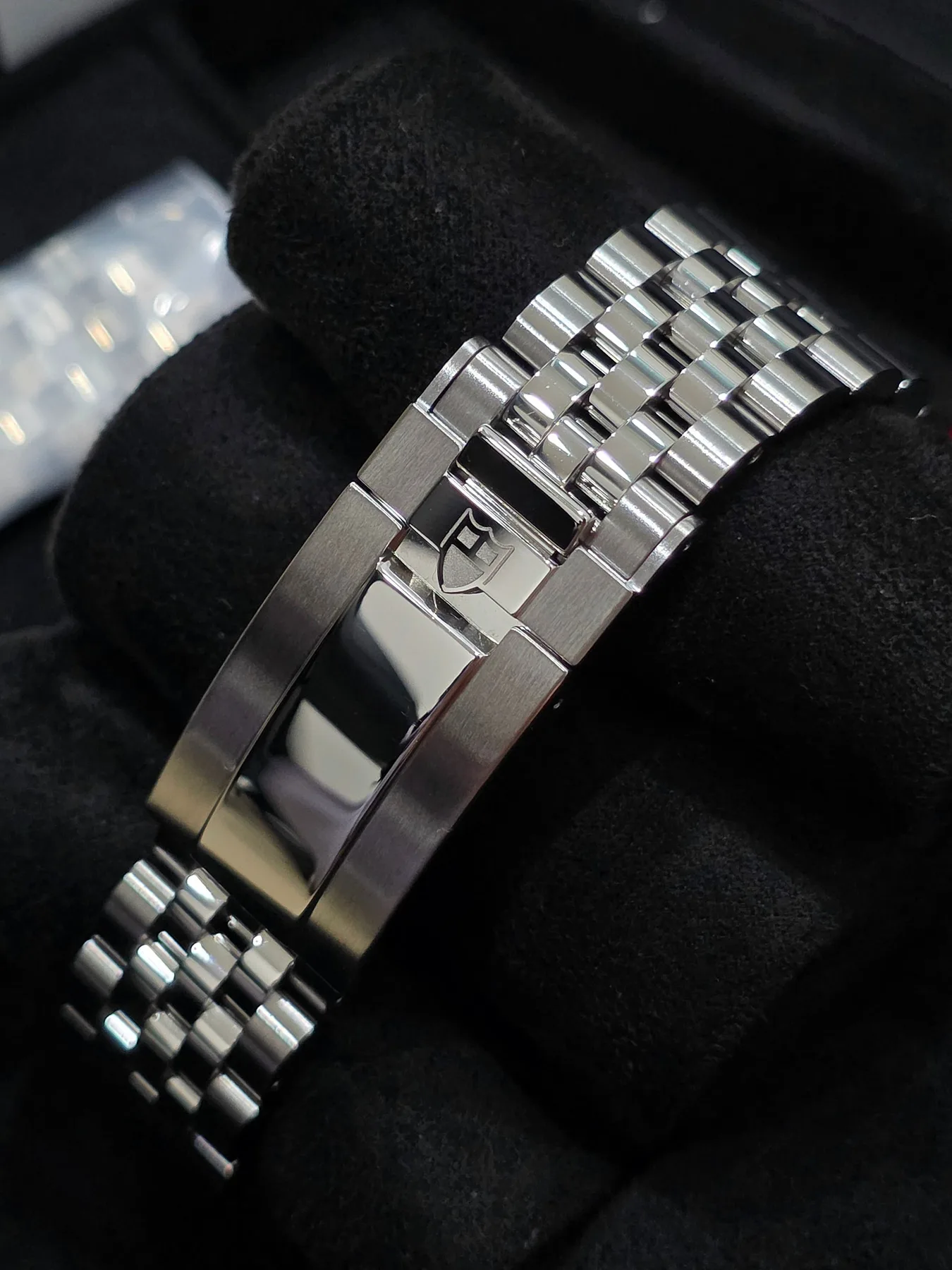 튜더 블랙베이 크로노 41mm M79360N-0019 2026 사진 8