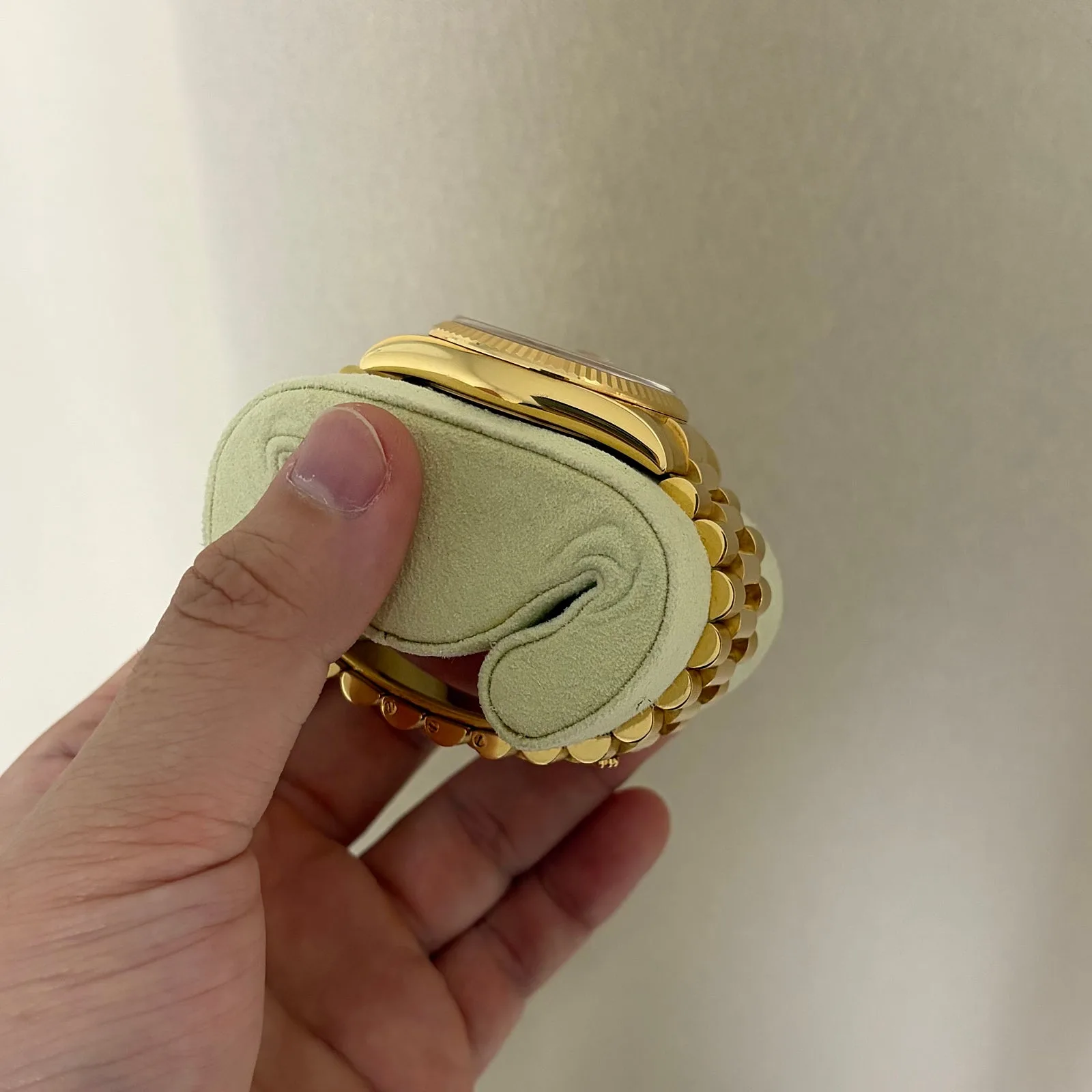 롤렉스 데이데이트 118238 샴페인 36mm 금통 신형버클 인그레이빙 2012 사진 3