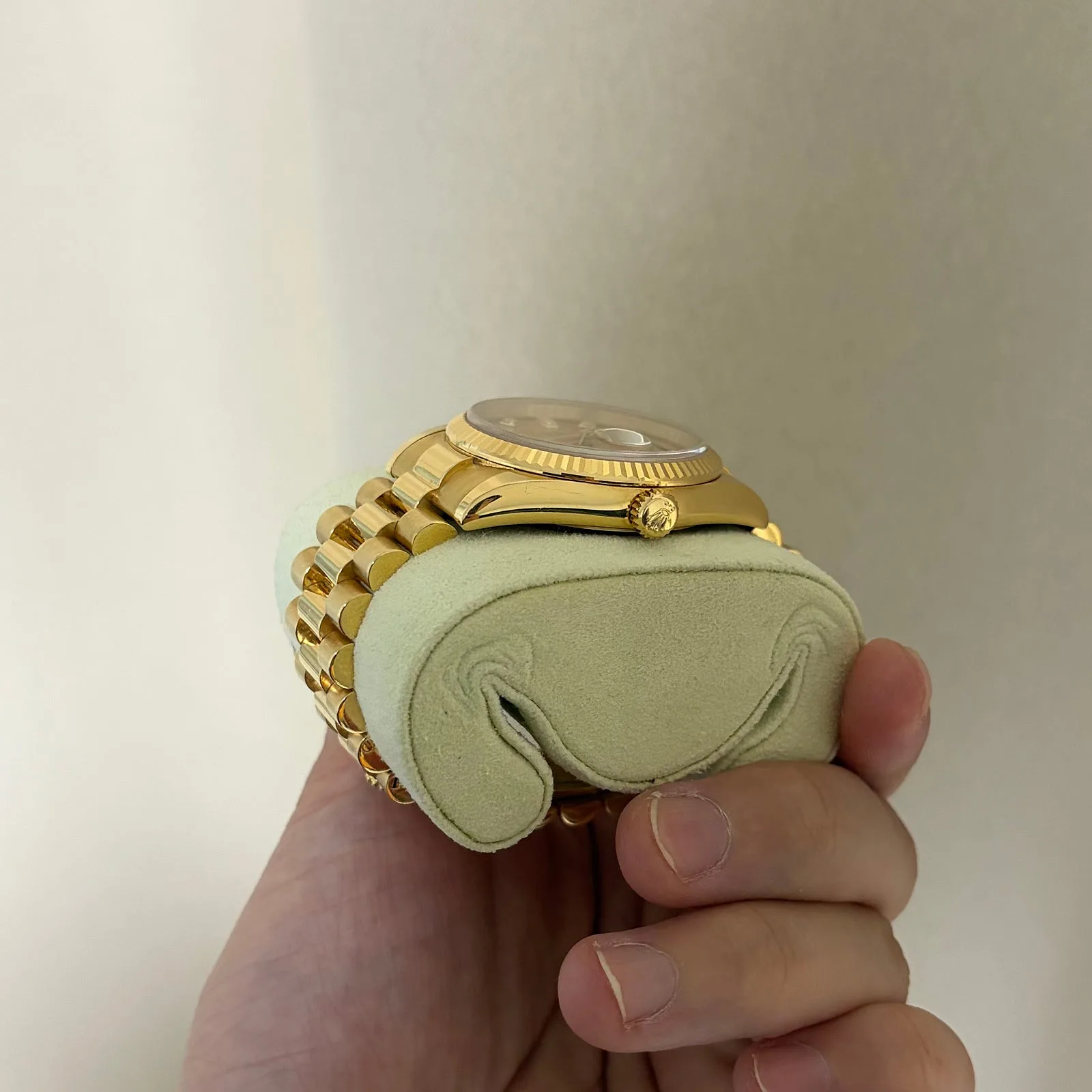 롤렉스 데이데이트 118238 샴페인 36mm 금통 신형버클 인그레이빙 2012 사진 4
