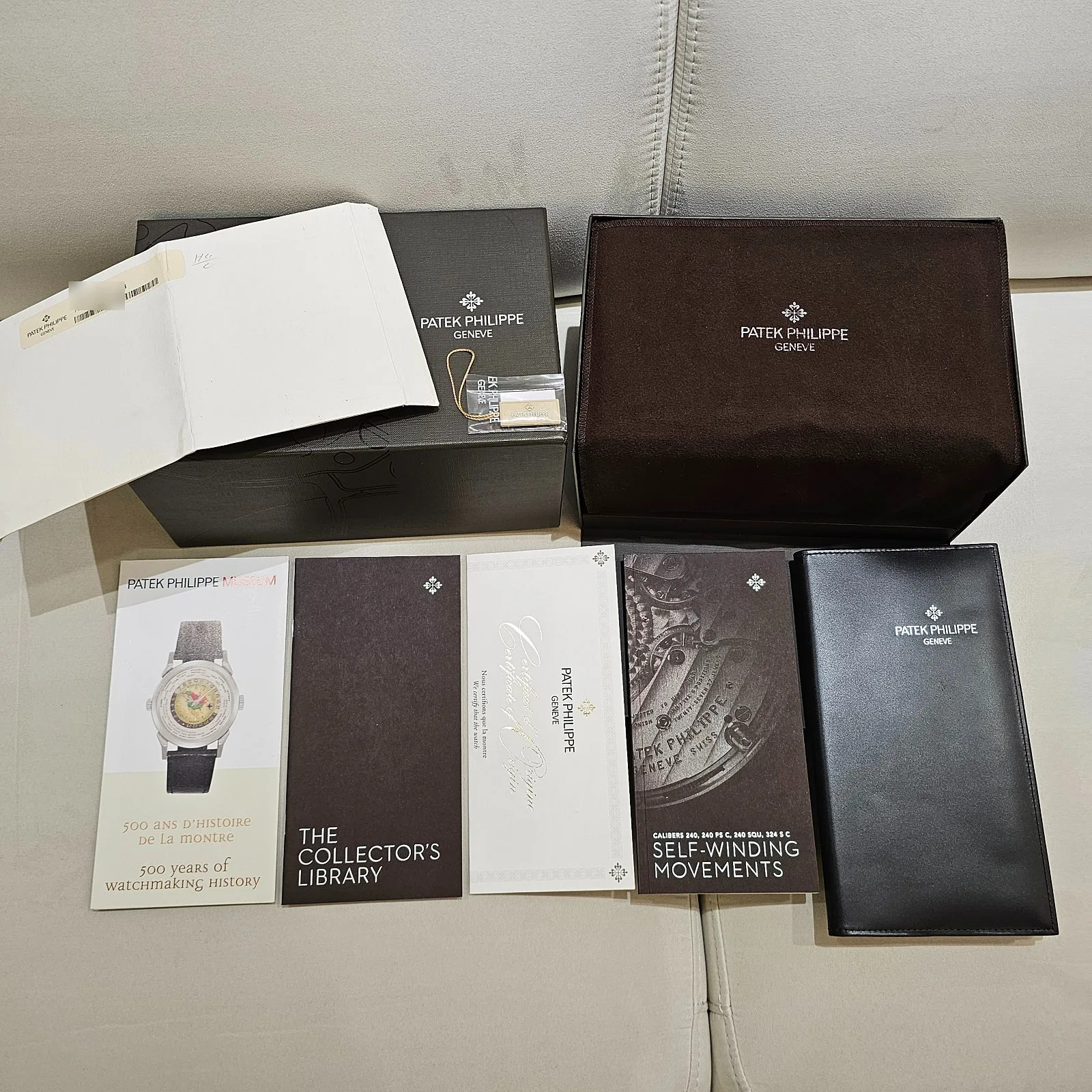 파텍필립 칼라트라바 ref. 5227G-001 2018 사진 8